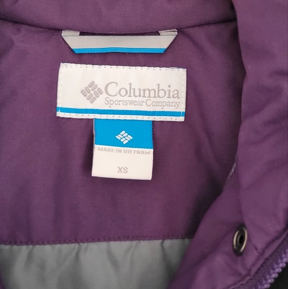 Columbia Black Faux Fur Jacket - Picture 6 of 6